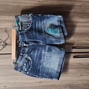NWT Ariya Curvy Jean Shorts women's sz 13/14